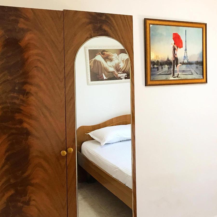 Vila Aliaj Luxury Apartment With 2 Rooms With Private Wonderful Terrace دراس المظهر الخارجي الصورة