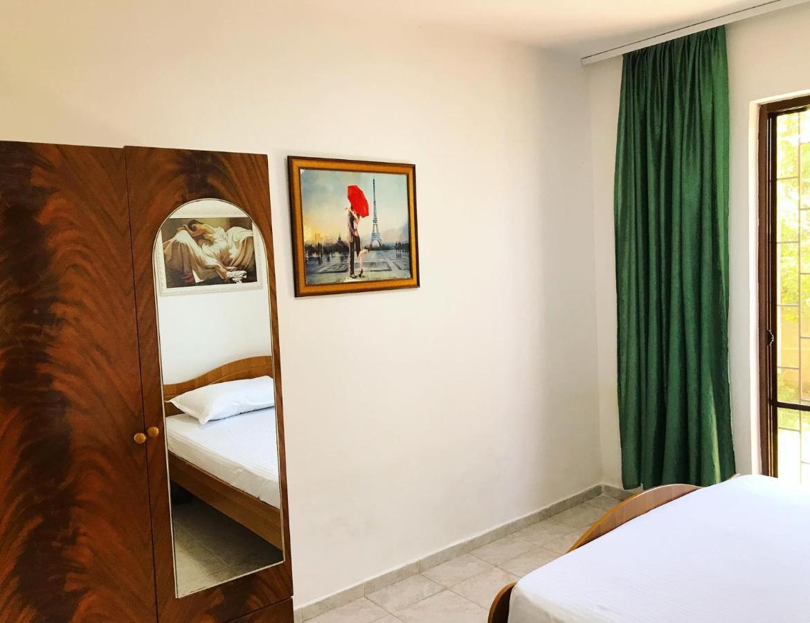 Vila Aliaj Luxury Apartment With 2 Rooms With Private Wonderful Terrace دراس المظهر الخارجي الصورة