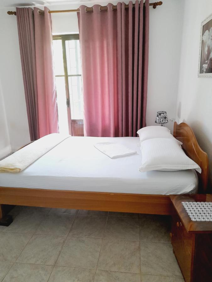 Vila Aliaj Luxury Apartment With 2 Rooms With Private Wonderful Terrace دراس المظهر الخارجي الصورة