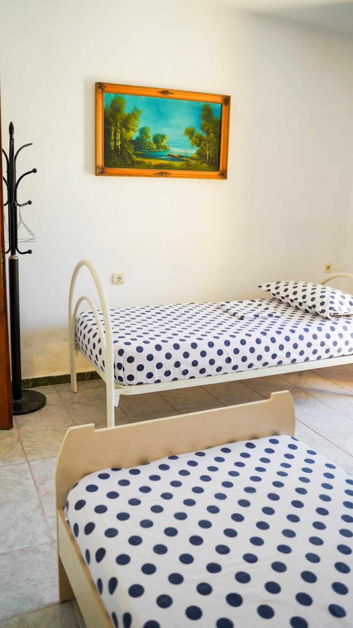 Vila Aliaj Luxury Apartment With 2 Rooms With Private Wonderful Terrace دراس المظهر الخارجي الصورة