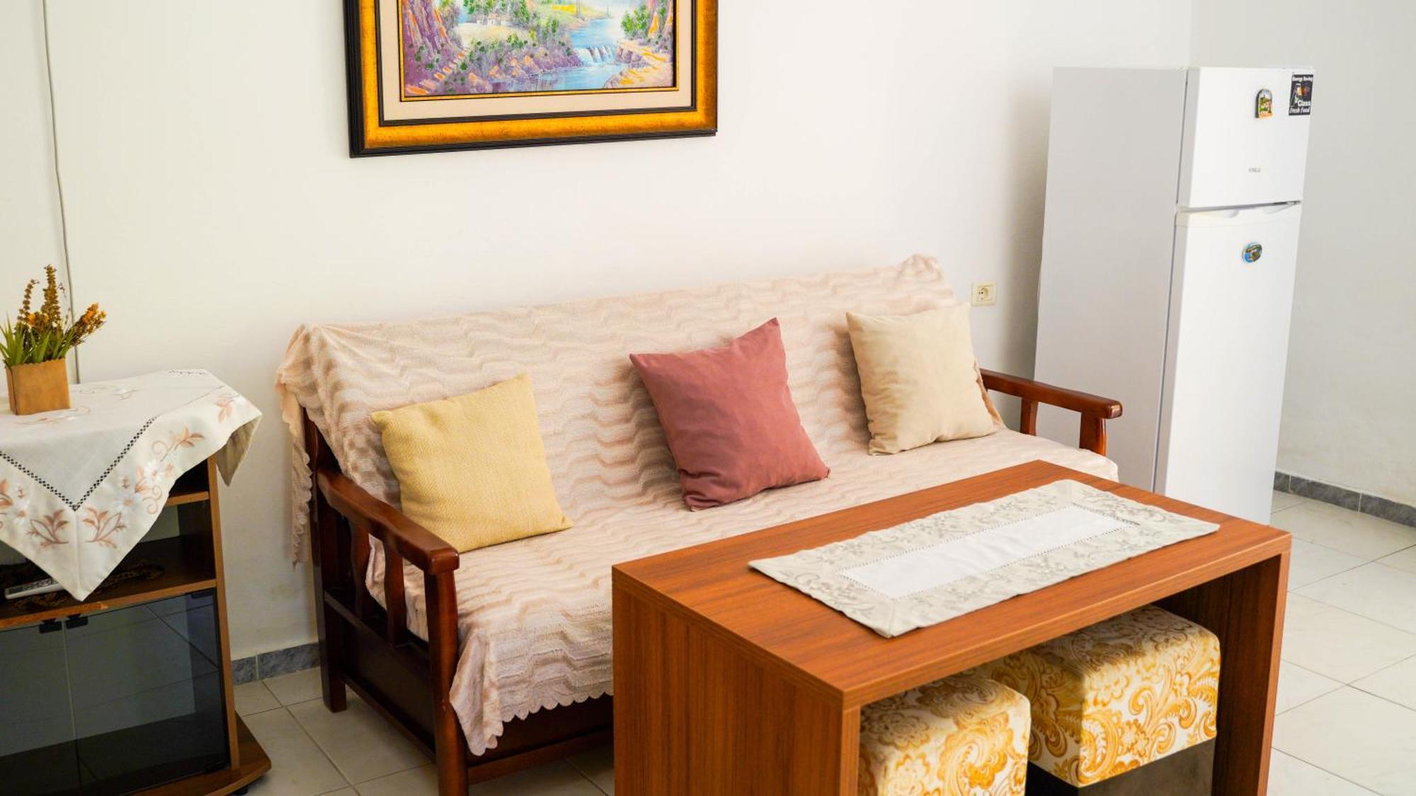 Vila Aliaj Luxury Apartment With 2 Rooms With Private Wonderful Terrace دراس المظهر الخارجي الصورة