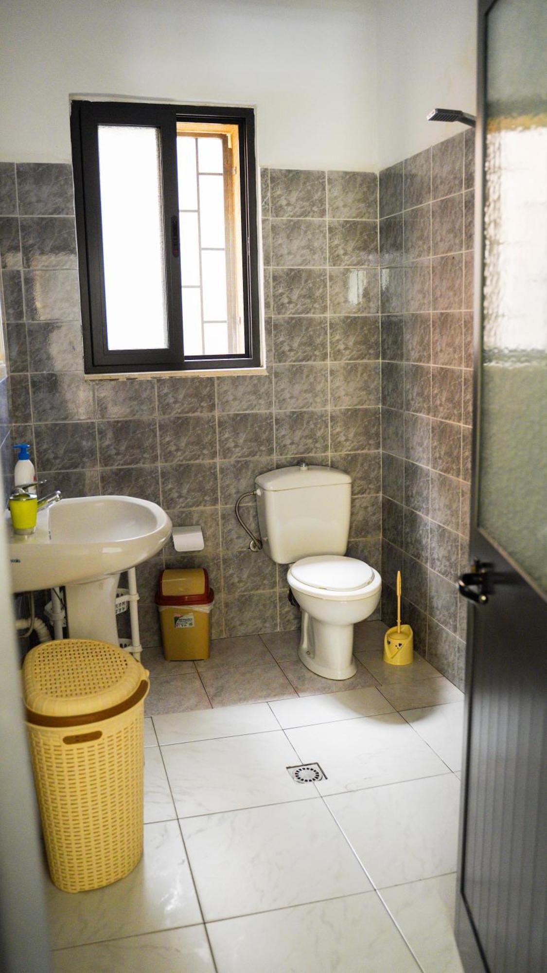 Vila Aliaj Luxury Apartment With 2 Rooms With Private Wonderful Terrace دراس المظهر الخارجي الصورة